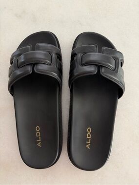 🖤ALDO Black Cushioned Slide Sandals – Women’s Size 6.5 – Like New🖤